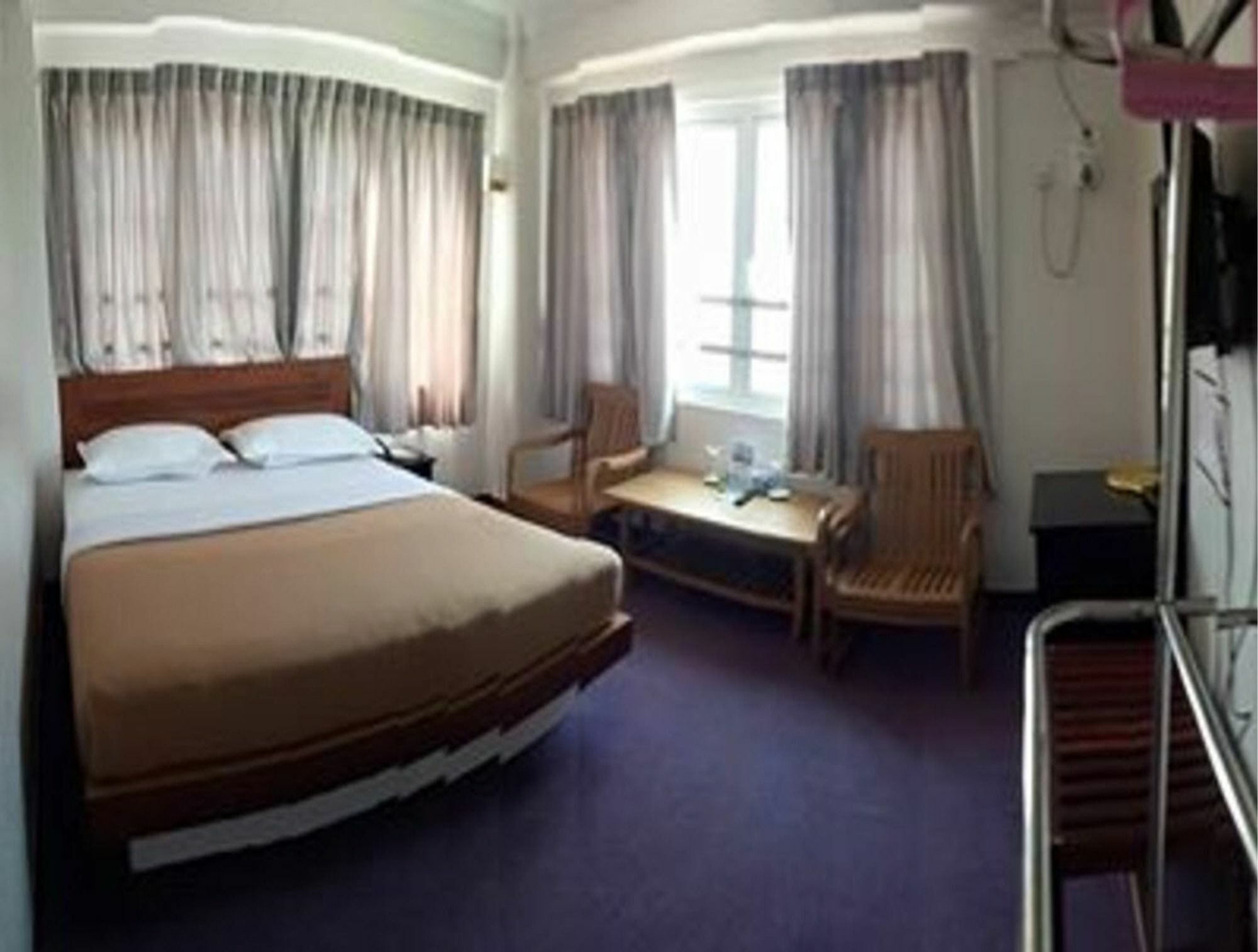 Venus Star Hotel Yangon Exteriör bild