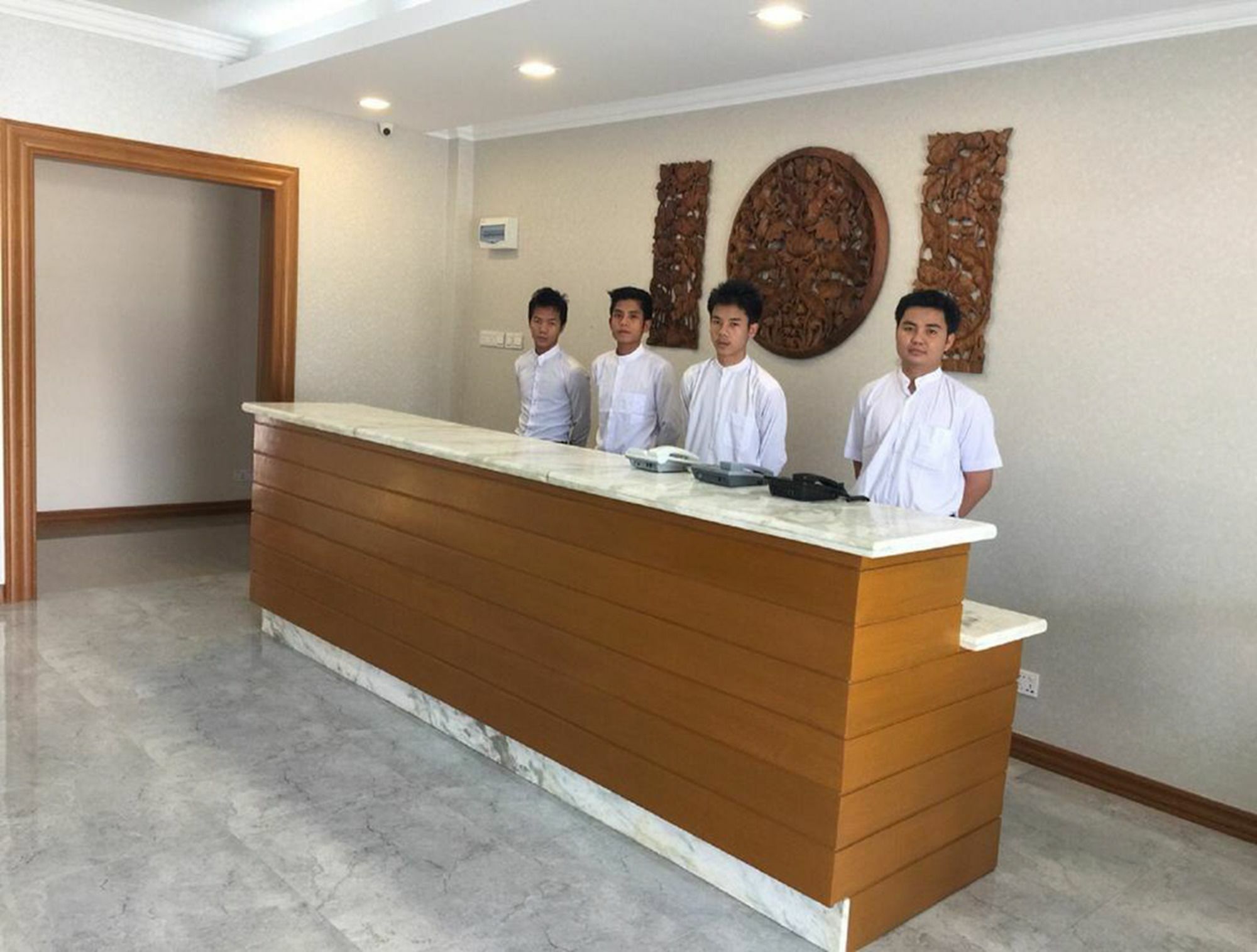 Venus Star Hotel Yangon Exteriör bild