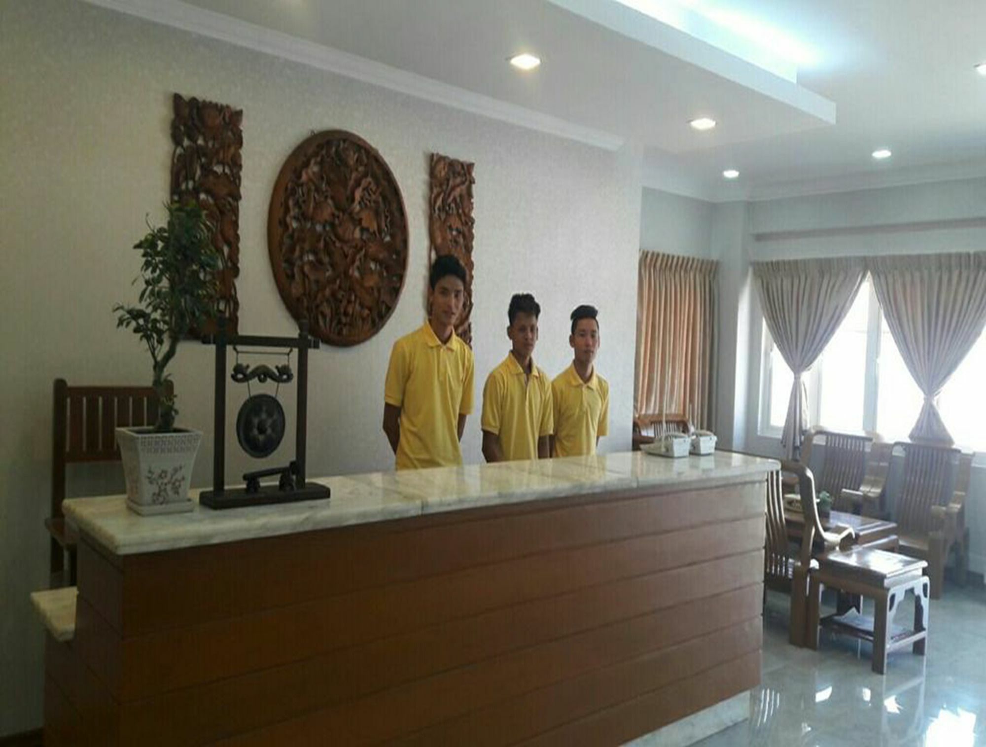 Venus Star Hotel Yangon Exteriör bild